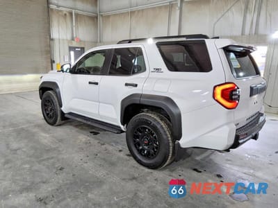 Drugie zdjęcie samochodu z przodu: 2026 TOYOTA 4RUNNER TRD OFF-ROAD PREMIUM HV VIN:JTEVB5BR4T5026645 - miniatura