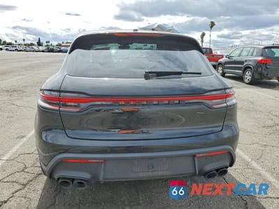 Zdjęcie 6 z 13 samochodu: 2023 PORSCHE MACAN S VIN:WP1AG2A52PLB38359 - miniatura