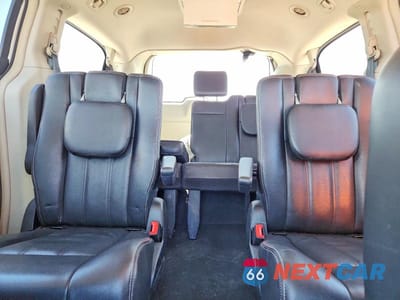 Zdjęcie 10 z 13 samochodu: 2016 CHRYSLER TOWN & COUNTRY TOURING VIN:2C4RC1BG3GR148173 - miniatura