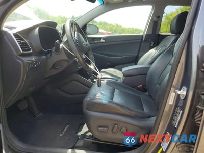 Zdjęcie 7 z 14 samochodu: 2019 HYUNDAI TUCSON ULTIMATE VIN:KM8J3CAL0KU009326 - miniatura