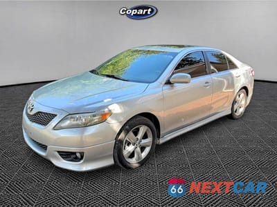 Drugie zdjęcie samochodu z przodu: 2011 TOYOTA CAMRY SE VIN:4T1BF3EK8BU607127 - miniatura