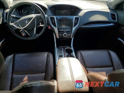 Zdjęcie 8 z 12 samochodu: 2015 ACURA TLX VIN:19UUB2F32FA012907 - miniatura