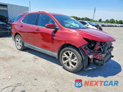 Czwarte zdjęcie samochodu z boku: 2019 CHEVROLET EQUINOX LT VIN:3GNAXVEX8KL365753 - miniatura