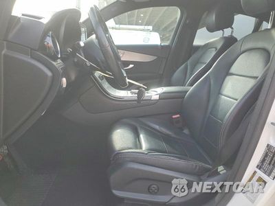 Zdjęcie 7 z 13 samochodu: 2019 MERCEDES-BENZ GLC COUPE 300 4MATIC VIN:WDC0J4KB4KF574713 - miniatura