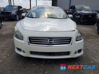 Piąte zdjęcie samochodu w środku: 2013 NISSAN MAXIMA 3.5 S VIN:1N4AA5AP6DC821320 - miniatura