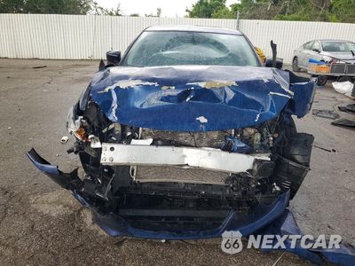 Piąte zdjęcie samochodu w środku: 2017 NISSAN MAXIMA 3.5 S VIN:1N4AA6AP3HC377728 - miniatura