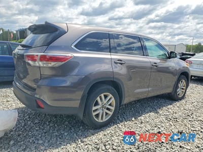 Trzecie zdjęcie samochodu z tyłu: 2016 TOYOTA HIGHLANDER LE VIN:5TDBKRFH3GS271405 - miniatura