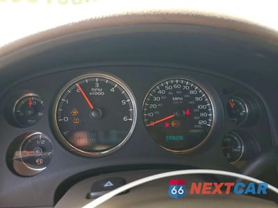 Zdjęcie 9 z 13 samochodu: 2010 CHEVROLET SUBURBAN K1500 LT VIN:1GNUKJE3XAR129968 - miniatura