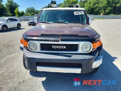 Piąte zdjęcie samochodu w środku: 2007 TOYOTA FJ CRUISER BASE VIN:JTEBU11F970036345 - miniatura