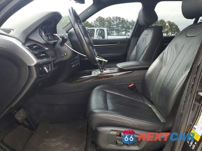 Zdjęcie 7 z 14 samochodu: 2017 BMW X5 XDRIVE35I VIN:5UXKR0C32H0V82083 - miniatura