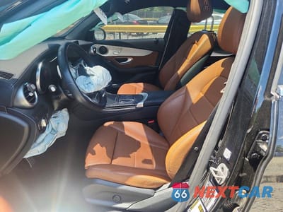 Zdjęcie 7 z 13 samochodu: 2022 MERCEDES-BENZ GLC COUPE 300 4MATIC VIN:W1N0J8EBXNG035903 - miniatura