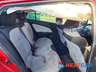 Zdjęcie 10 z 12 samochodu: 2019 TOYOTA PRIUS LE VIN:JTDKARFU8K3082095 - miniatura