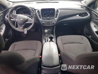 Zdjęcie 8 z 12 samochodu: 2023 CHEVROLET MALIBU VIN:1G1ZD5ST0PF177129 - miniatura