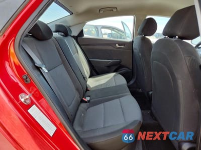 Zdjęcie 10 z 12 samochodu: 2018 HYUNDAI ACCENT SE VIN:3KPC24A36JE025730 - miniatura
