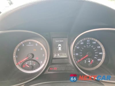 Zdjęcie 9 z 12 samochodu: 2014 HYUNDAI SANTA FE SPORT 2.4L VIN:5XYZTDLBXEG190376 - miniatura