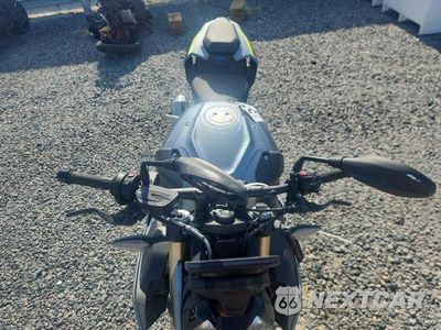 Piąte zdjęcie samochodu w środku: 2024 BMW S 1000 R VIN:WB10E5306R6K87894 - miniatura