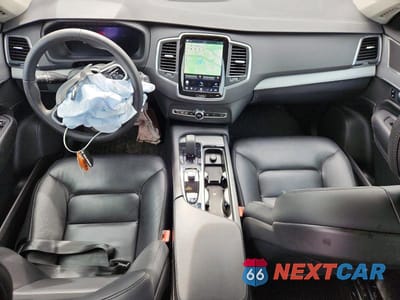 Zdjęcie 8 z 12 samochodu: 2024 VOLVO XC90 CORE VIN:YV4L12PK8R1166798 - miniatura