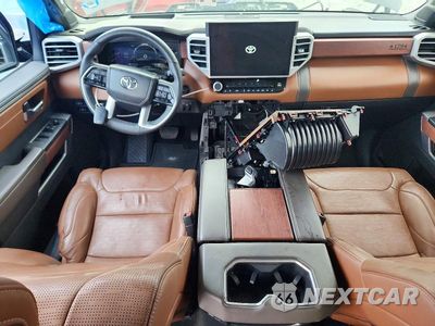 Zdjęcie 8 z 12 samochodu: 2025 TOYOTA TUNDRA 1794 EDITION HV VIN:5TFMC5DB2SX101133 - miniatura