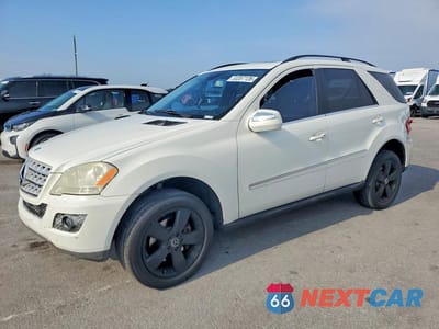 2010 MERCEDES-BENZ ML 350 4MATIC 4JGBB8GBXAA622489 - główne zdjęcie licytacji z USA - miniatura
