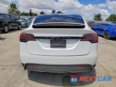 Zdjęcie 6 z 12 samochodu: 2023 TESLA MODEL X VIN:7SAXCAE5XPF425711 - miniatura