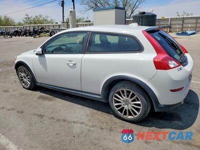 Drugie zdjęcie samochodu z przodu: 2012 VOLVO C30 T5 VIN:YV1672MK1C2269401 - miniatura