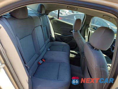 Zdjęcie 10 z 12 samochodu: 2015 CHEVROLET MALIBU LS VIN:1G11B5SL4FF116223 - miniatura