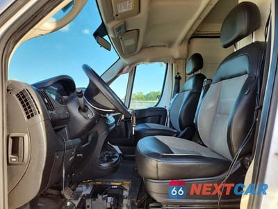 Zdjęcie 7 z 13 samochodu: 2017 RAM PROMASTER 2500 2500 HIGH VIN:3C6TRVDG9HE553084 - miniatura