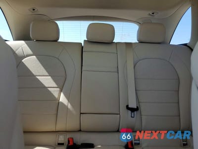 Zdjęcie 10 z 13 samochodu: 2021 MERCEDES-BENZ GLC 300 VIN:W1N0G8DB3MF891225 - miniatura