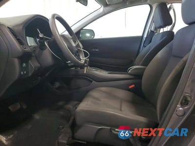Zdjęcie 7 z 12 samochodu: 2019 HONDA HR-V LX VIN:3CZRU6H32KG711527 - miniatura