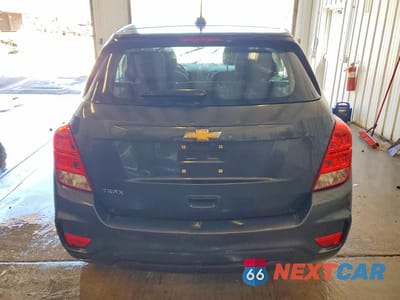 Zdjęcie 6 z 13 samochodu: 2019 CHEVROLET TRAX LS VIN:3GNCJKSB4KL258118 - miniatura