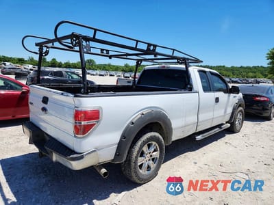 Trzecie zdjęcie samochodu z tyłu: 2014 FORD F150 SUPER CAB VIN:1FTFX1CF9EKD40481 - miniatura