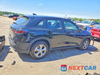 Trzecie zdjęcie samochodu z tyłu: 2024 HONDA HR-V LX VIN:3CZRZ2H31RM775533 - miniatura