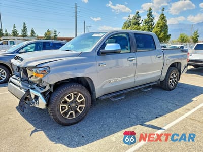 2021 TOYOTA TUNDRA CREWMAX LIMITED 5TFFY5F12MX289296 - główne zdjęcie licytacji z USA - miniatura