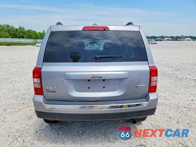 Zdjęcie 6 z 13 samochodu: 2016 JEEP PATRIOT VIN:1C4NJRAB8GD625935 - miniatura