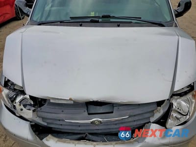 Zdjęcie 12 z 13 samochodu: 2006 CHRYSLER TOWN & COUNTRY VIN:1A4GP45R06B669529 - miniatura