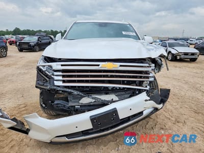 Piąte zdjęcie samochodu w środku: 2024 CHEVROLET SUBURBAN K1500 HIGH COUNTRY VIN:1GNSKGKT8RR330908 - miniatura