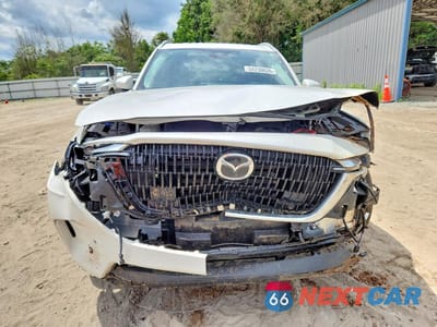 Piąte zdjęcie samochodu w środku: 2025 MAZDA CX-90 PREFERRED VIN:JM3KKBHD8S1235353 - miniatura