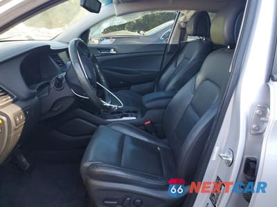Zdjęcie 7 z 12 samochodu: 2018 HYUNDAI TUCSON SEL PLUS VIN:KM8J33A49JU635951 - miniatura