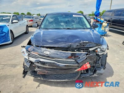 Piąte zdjęcie samochodu w środku: 2018 KIA RIO 5-DOOR S VIN:3KPA25AB3JE089552 - miniatura