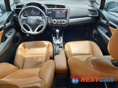 Zdjęcie 8 z 13 samochodu: 2017 HONDA FIT EX VIN:3HGGK5H78HM711978 - miniatura
