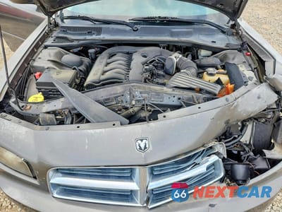 Zdjęcie 11 z 12 samochodu: 2010 DODGE CHARGER VIN:2B3CA3CV3AH122188 - miniatura