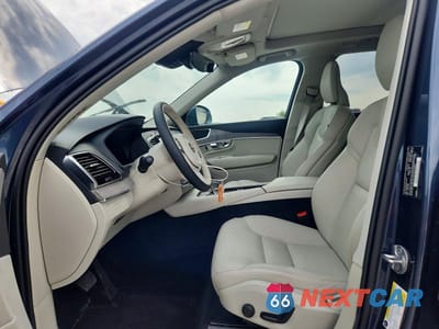 Zdjęcie 7 z 14 samochodu: 2025 VOLVO XC90 PLUS VIN:YV4H60PE9S1332578 - miniatura