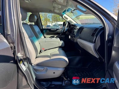 Zdjęcie 7 z 11 samochodu: 2013 TOYOTA TUNDRA DOUBLE CAB SR5 VIN:5TFUM5F17DX049342 - miniatura