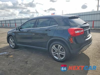 Drugie zdjęcie samochodu z przodu: 2019 MERCEDES-BENZ GLA 250 VIN:WDCTG4EB8KU015748 - miniatura