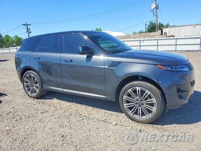 Czwarte zdjęcie samochodu z boku: 2024 LAND ROVER RANGE ROVER SPORT SE VIN:SAL1P9EU7RA420693 - miniatura