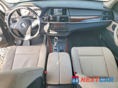 Zdjęcie 8 z 13 samochodu: 2012 BMW X5 XDRIVE35I VIN:5UXZV4C51CL744926 - miniatura