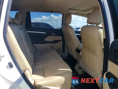 Zdjęcie 11 z 13 samochodu: 2015 TOYOTA HIGHLANDER XLE VIN:5TDKKRFH7FS055197 - miniatura