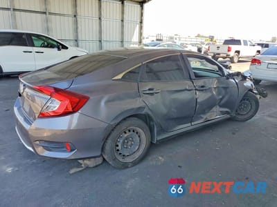 Trzecie zdjęcie samochodu z tyłu: 2019 HONDA CIVIC LX VIN:19XFC2F68KE211403 - miniatura