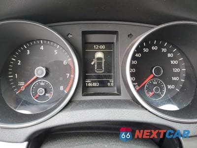 Zdjęcie 9 z 12 samochodu: 2010 VOLKSWAGEN GOLF VIN:WVWBB7AJXAW304759 - miniatura