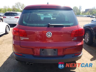 Zdjęcie 6 z 12 samochodu: 2016 VOLKSWAGEN TIGUAN S VIN:WVGBV7AX5GW017541 - miniatura